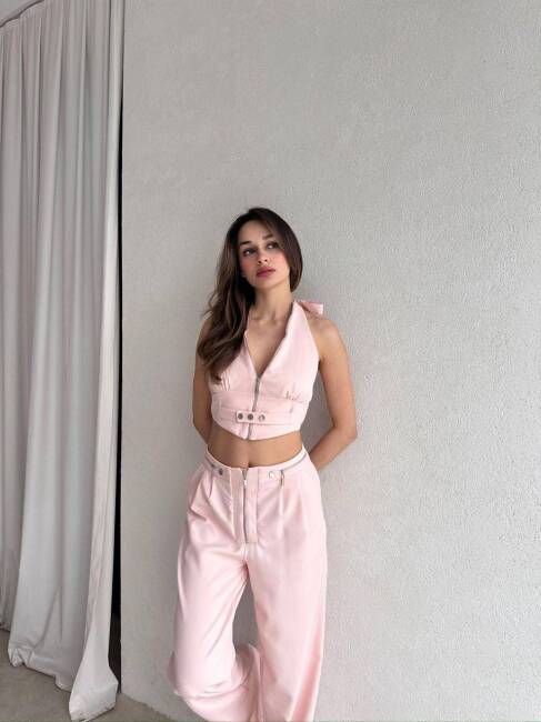 DUALS FERMUARLI SIRT DEKOLTELİ CROP PANTOLON PEMBE TAKIM - 1