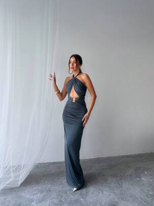 HENRAS PENCERE DETAYLI MAXİ PETROL YEŞİLİ DAVET ELBİSESİ - MAXMOOR