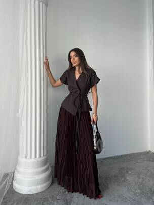 JESERA PİLELİ MAXİ ETEK KUŞAKLI CEKET KAHVERENGİ TAKIM - MAXMOOR