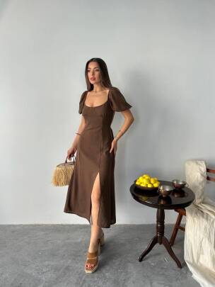 MİA AEROBİN KETEN KUMAŞ YIRTMAÇLI U YAKA MİDİ KAHVERENGİ ELBİSE - MAXMOOR
